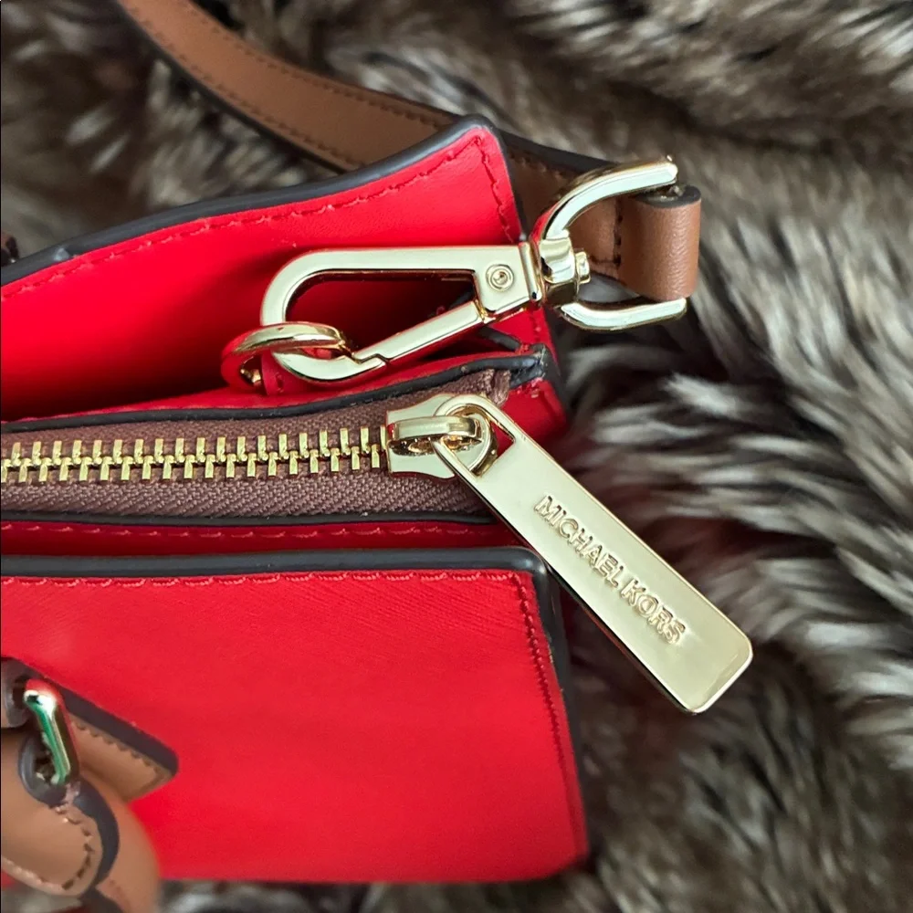 Michael Kors Scarlet and Brown Satchel/ shoulder strap bag - Picture 5 of 10